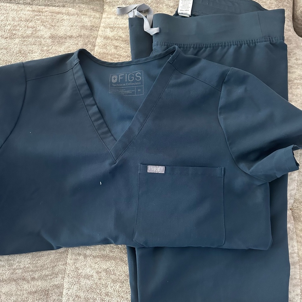 Size medium tall figs